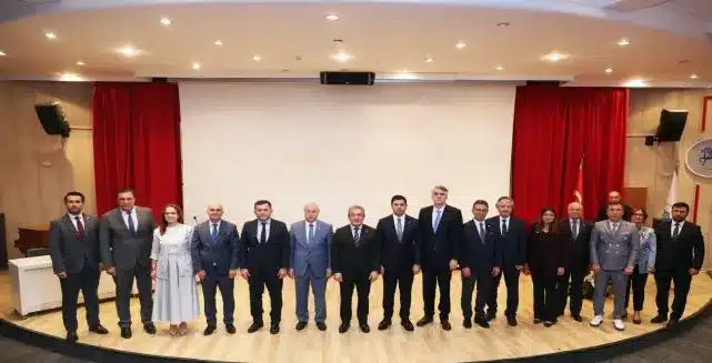 DEÜ'de Savunma Sanayii Zirvesi
